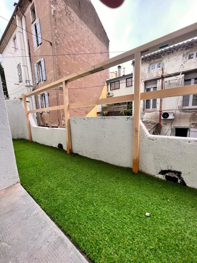 Apartmán Le Marvel - Avengers Bédarieux Exteriér fotografie